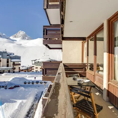 Apartment Le Prariond - Val Claret-10 By Interhome *