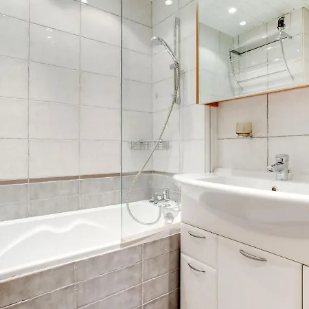 Le Prariond - Val Claret-10 By Interhome